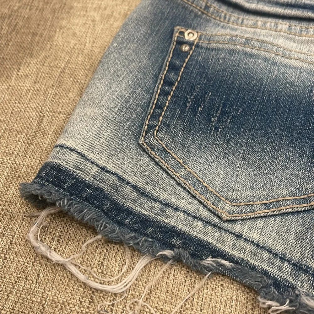 Paris Blues euc size